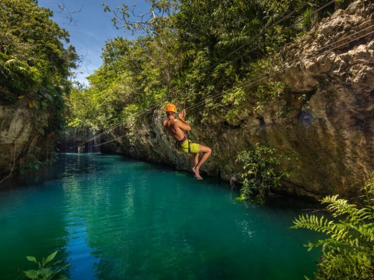 Tirolesa Xplor Fuego